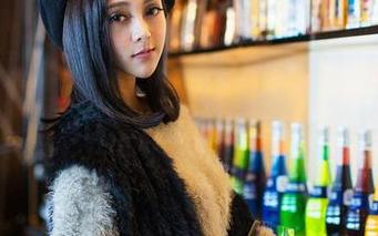 QingDouKe青豆客 - 当教室遇上雪瑞Lisa，精选图片里透着一丝打趣