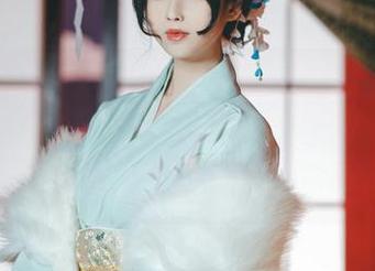 哎哟，Rioko凉凉子这美图越来越逆天了，分享Gneisenau，真的是在挑战我的审美上限啊！