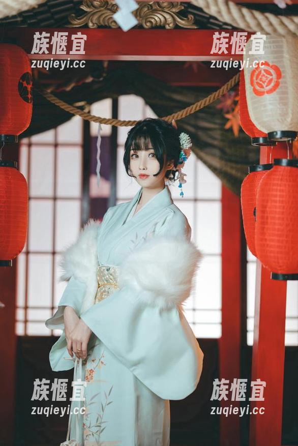哎哟，Rioko凉凉子这美图越来越逆天了，分享Gneisenau，真的是在挑战我的审美上限啊！