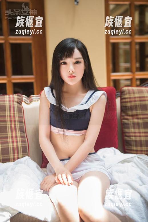 TouTiao头条女神 - 在线教室中的松果儿：即将开课，请注意掉落的松果！