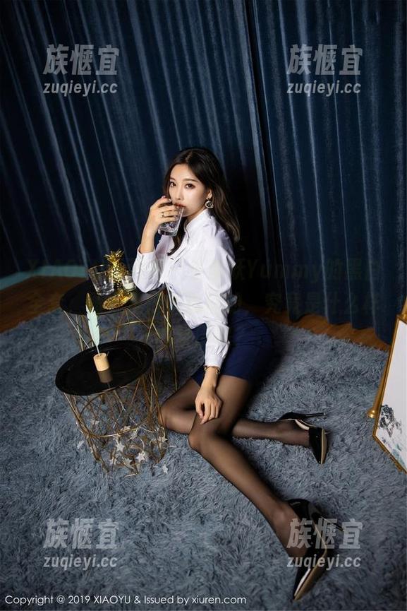 XIAOYU语画界-小蛮妖Yummy XIAOYU语画界 - 小蛮妖Yummy的黑白全套,图集里悄悄流淌的,究竟是什么样的氛围呢?