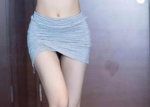 Xiuren秀人网 - 精选图库：刘婷婷的美足，你以为的“普通”其实很诱人。