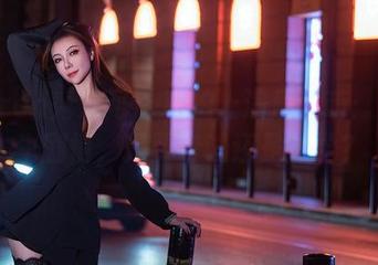 Xiuren秀人网 - 私拍上演周大萌：这师生剧情，是要考试还是放学？