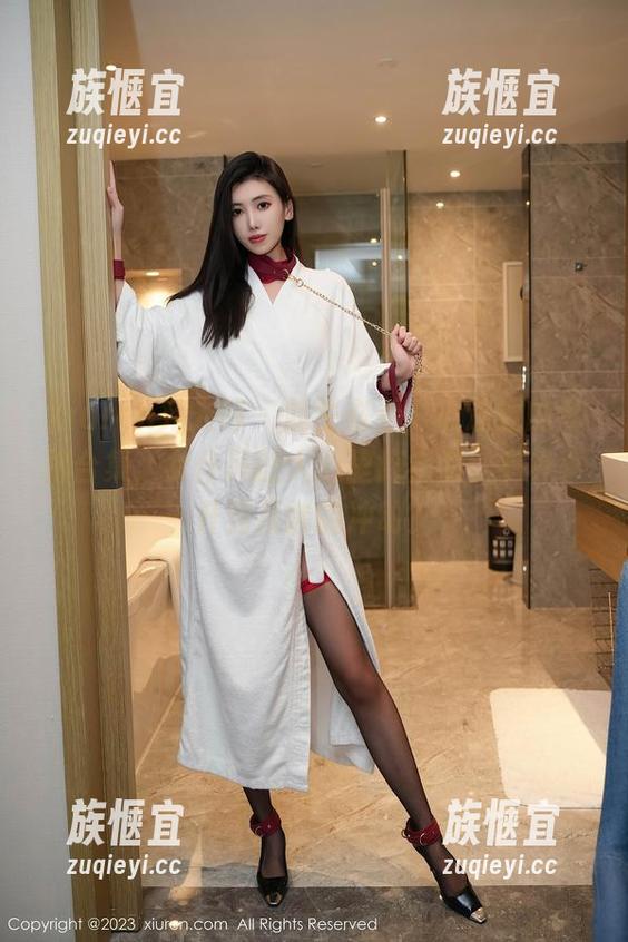 Xiuren秀人网 - 此生必看，小逗逗的私拍合集，女仆风让人心里痒痒的，有种攀升到顶端的冲动？