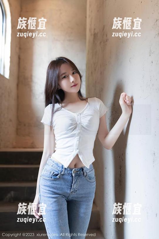 Xiuren秀人网 - 徐莉芝Botty的美图如何颠覆我对制服的印象？私拍带你跑偏