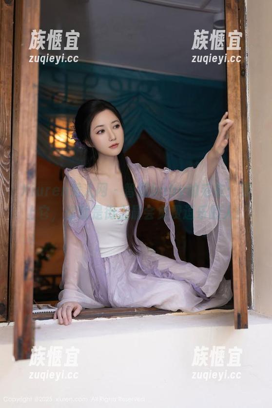 Xiuren秀人网 - 智恩baby的毛衣：穿上它，你就是街上最会免费逗乐的人！