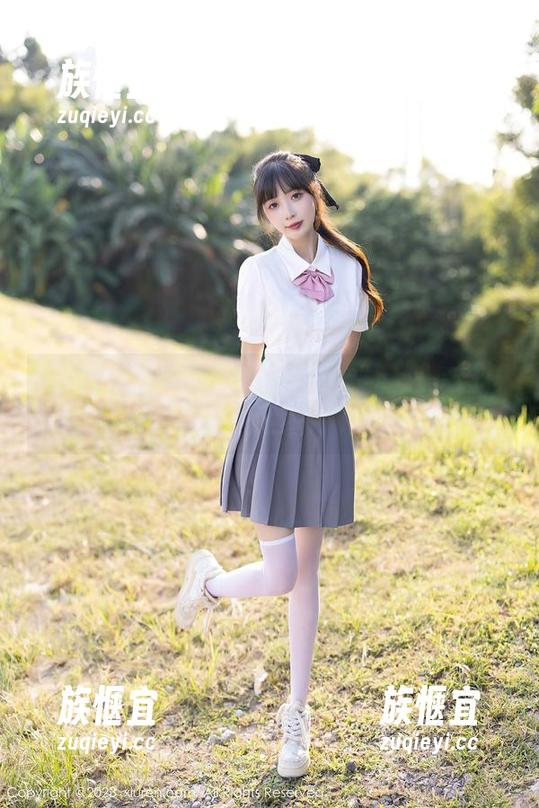 Xiuren秀人网-李若汐 Xiuren秀人网 - 无圣光的维度:李若汐与女友的意外同步