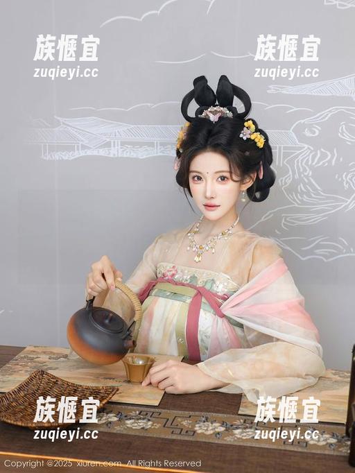 Xiuren秀人网-顾楚楚Maily Xiuren秀人网 - 顾楚楚Maily的厨娘写真集——你一定想不到,她的刀功那么好!