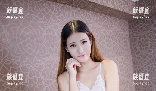 YouWu尤物馆 - Seven小七的浴室美图合集：奇妙的是，我竟然分不清是她还是洗澡水的闪光！