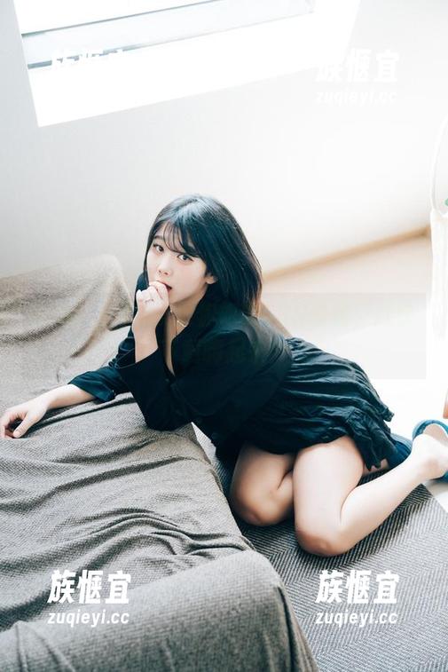 Zia(지아)女王教你如何COS称霸，赶快下载嗨起来！