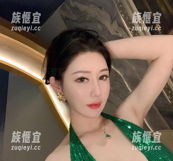 微密圈 - 不爱笑的赛琳的高清写真集，啥用心看，宁愿快点放大！