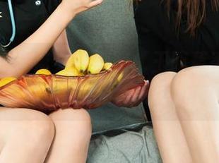 丽柜 - 小爽带来的美图：玉脂蕉香，谁说模特不可以是邻家女孩？