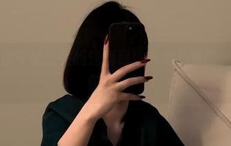 微密圈 - 保守的二舅妈送福利！一堆免费的丝袜图片等你来抢！