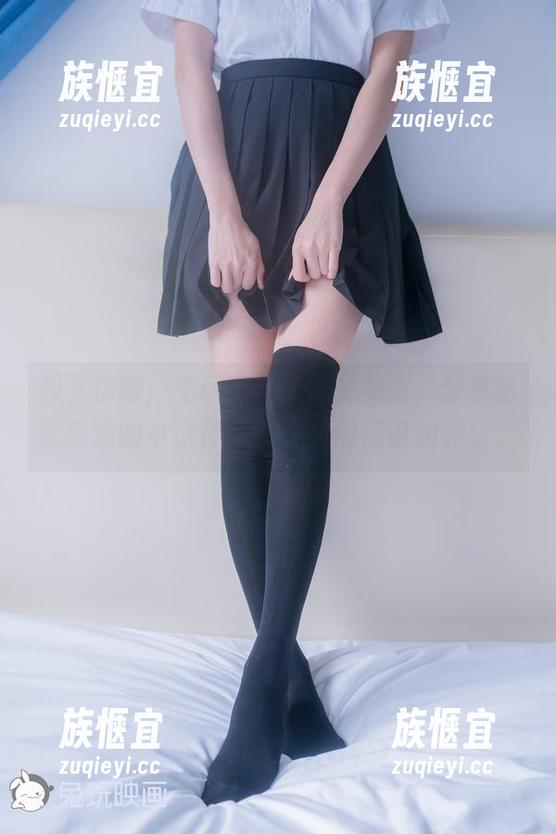 卸下伪装，兔玩映画的白兔美图，分享给我身边的小伙伴，期待她们惊讶的神情。