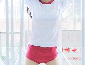 昨晚的梦里有喵糖映画和海棠女仆套图，今儿个醒来还有点期待呢