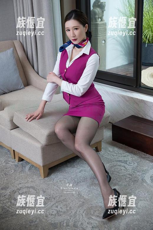 头条女神 - 一波最新兔女郎，莫小希带来不一样的嗨翻资源！
