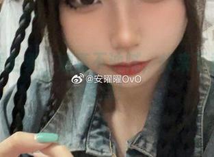 安曜曜全集：油亮不油腻，快来下载你的亮点！