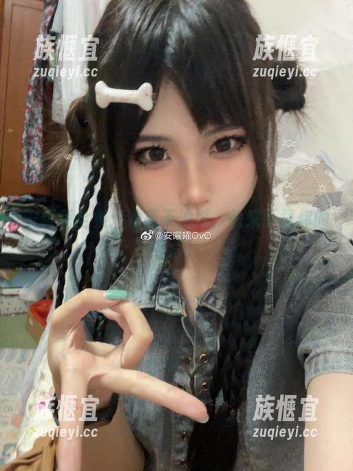 安曜曜全集：油亮不油腻，快来下载你的亮点！
