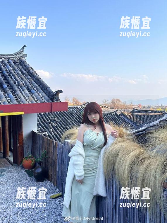 宝儿mysterial的长腿图包，下载之前先准备好纸巾，哈哈！