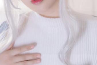 这些小容仔咕咕咕w的写真：酒吞童子女仆，水灵灵的眼睛都在说：“下次再来点新花样吧！”