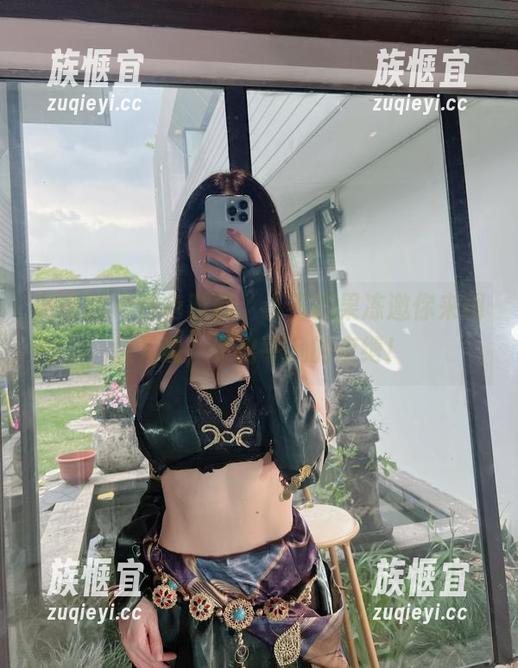 微密圈 - 白色时刻，小玉吃果冻邀你来网盘下载，走出平凡的束缚！