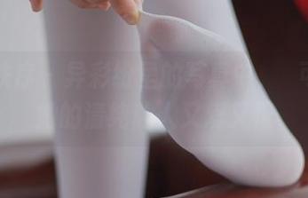 少女秩序 - 异彩纷呈的写真中,晞可带着她的清纯让人又爱又恨