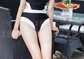 尤物馆 - 小心，FoxYini孟狐狸的连体衣图集太诱惑，可能会让你停留好久！