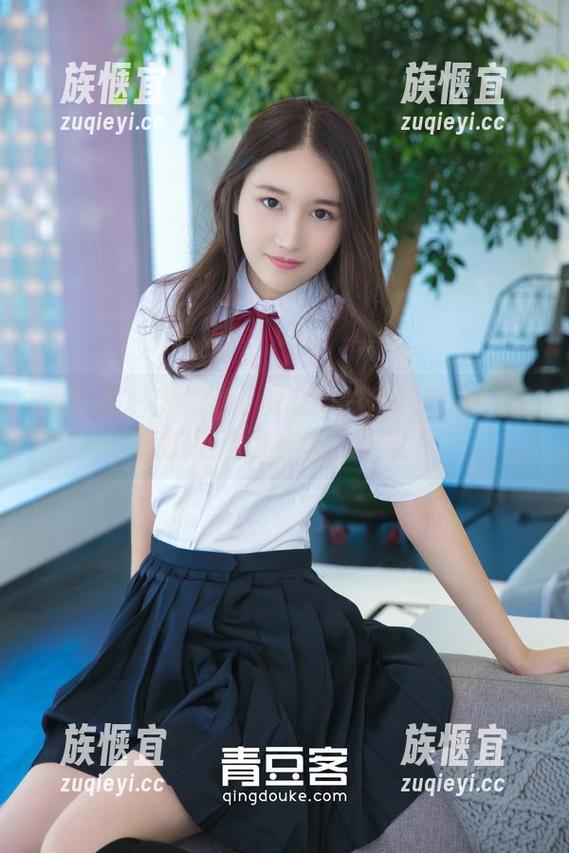 推女神 - 梦娜Vanessa的蕾丝私房：谁能抗拒这波迷人的干扰？