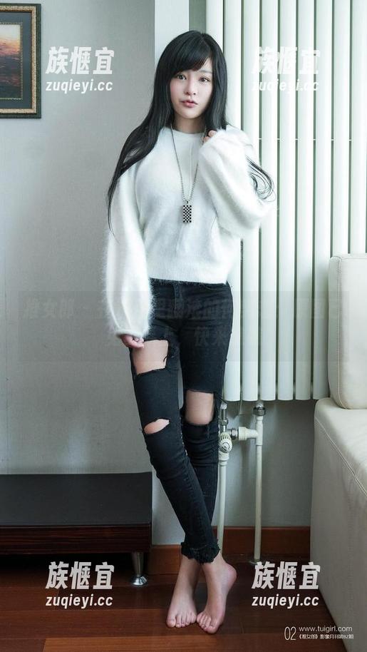 推女郎 - 在浴室里翻滚的何奕恋：原图已免费奉上，快来瞧瞧