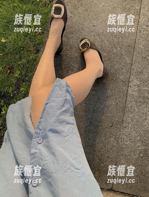 微密圈 - 踏进桃脱了的图库，清纯貌似藏得很深