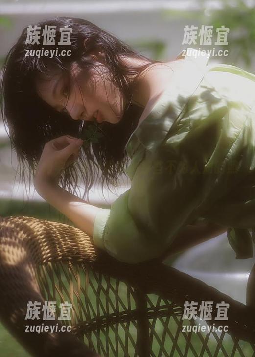 桃良阿宅的模特趣事：那些不为人知的照片传奇