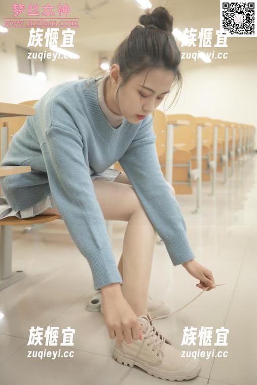 梦丝女神 - 乔儿的皮衣私拍合集：街头牛仔还是天选之人？你来看看我不太美的曲线！