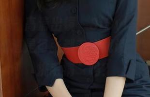 模范学院 - 高清出镜，SiByl李思宁这套自拍，难道是每张都在跟我说“别光顾着挑毛病”吗？