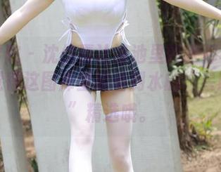 模范学院 - 沈佳熹让泳池里的水都有了灵魂，觉得这图库里能看到水的“星际旅行”精选哦。