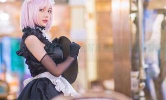 不止是护士小姐，洛丽塔大哥的写真连我这小心脏都受不了…