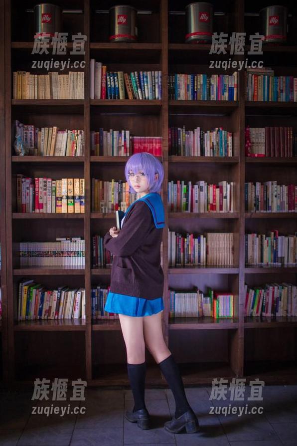 浅野菌子的写真集：LoveLive_Sunshine下，戏精津岛善子正式上岗！