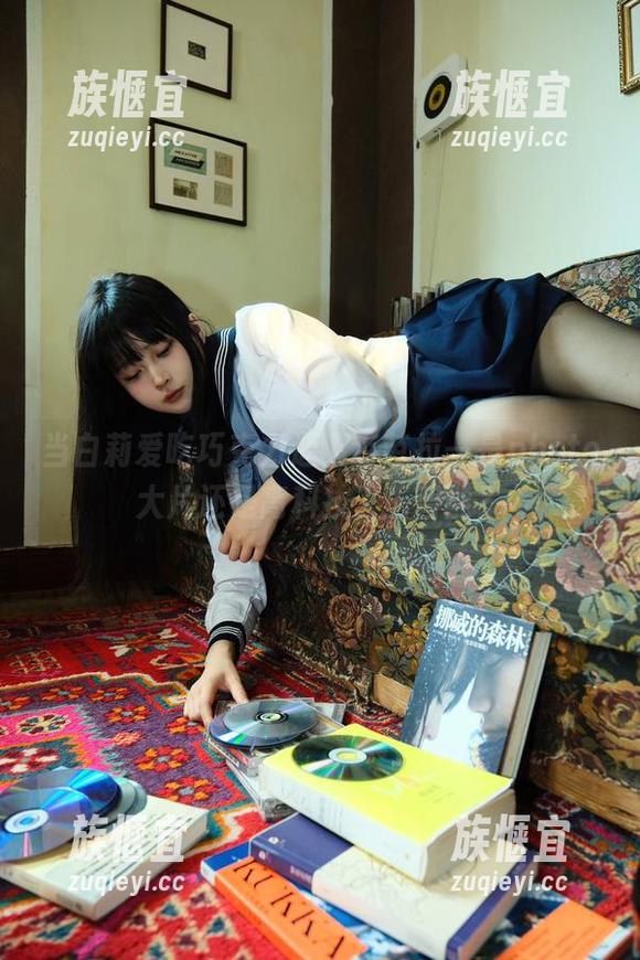 当白莉爱吃巧克力遇上芭芭拉—是photo大片还是高科技人工智能？