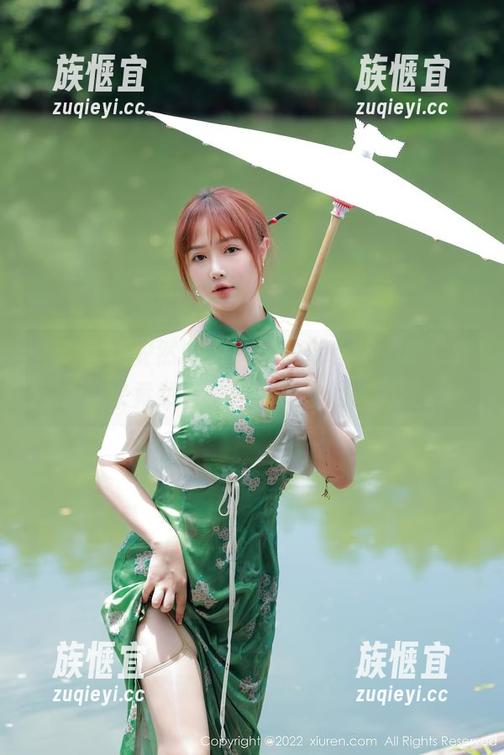 秀人网-安然Maleah 秀人网 - 安然Maleah的新作品,皮衣穿起来竟然有种不可思议的魔力呢