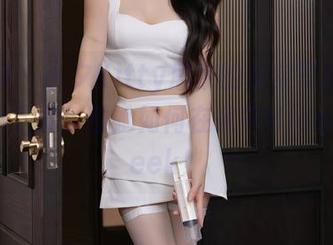 秀人网 - 小夕Kitty居家的真实写照，通过图包下载，看她如何在家中HideandSeek！