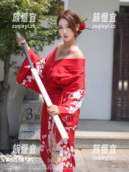 秀人网 - 游走在美图里的在线白洁Bessie，这睡衣一出，心中的小涟漪立刻荡漾了开来！