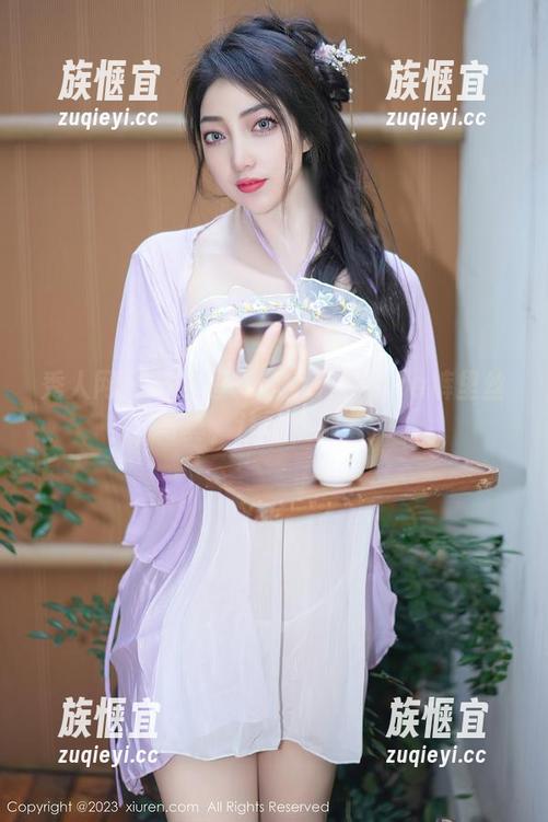 秀人网 - 不可思议！童千艺cara裤里丝写真，让壁纸都羞愧