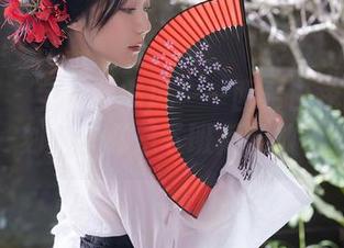 秀人网 - 全套秘书风——西希白兔的轻松一刻，未必是下班后的放松哦