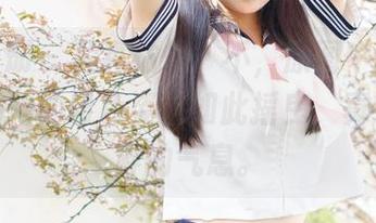稚乖画册 - 写真枯燥？不，原图中的生煎团团和她的粉色姿态如此摇曳，真有种青春的气息。