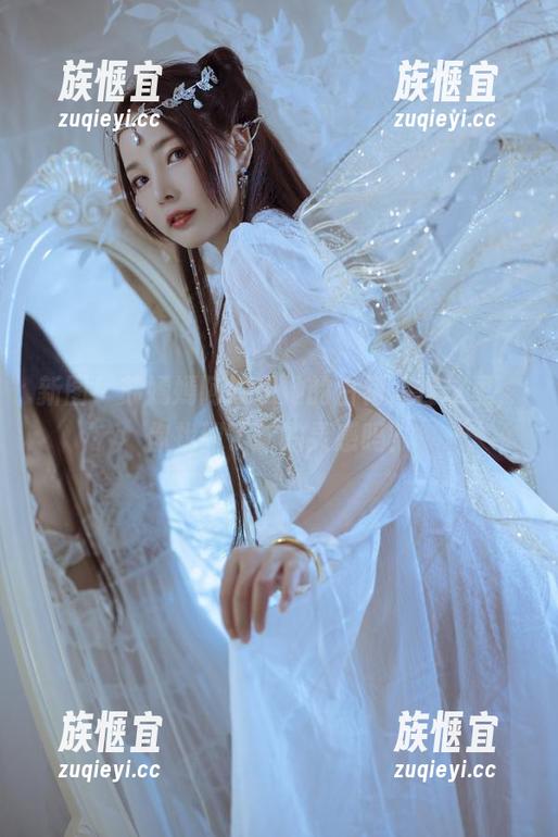 新图！苏嫣嫣阿姨和她的白裙，在这里，你找到了新的灵感吗？