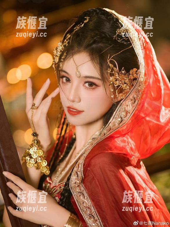 贰加六的白丝原图？小心，可能会把你迷得走不动！