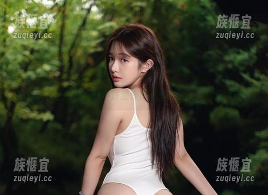 最新天使上线！雯妹不讲道理原图里展现了她隐藏的魔法
