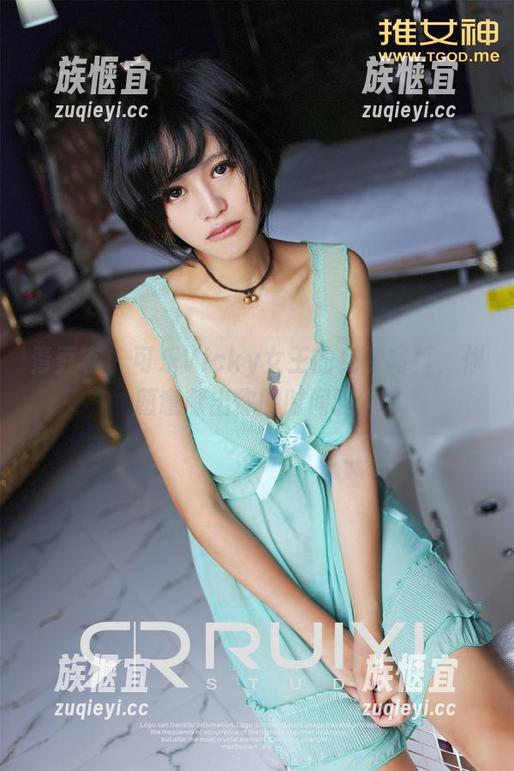 青豆客 - 可乐Vicky女王的免费写真，你愿意献出你的时间吗？