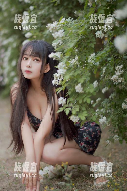 草莓写真？黑猫猫ovo就这功力，没话可说！